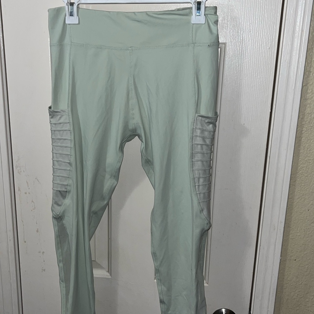 Mint Green Leggings (Small)